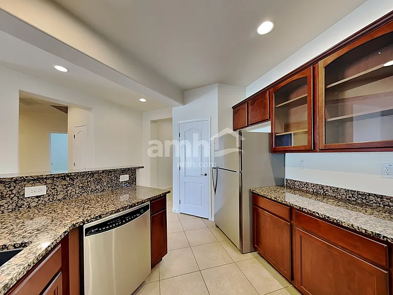 6808 W Ridgeline Rd — Photo 4