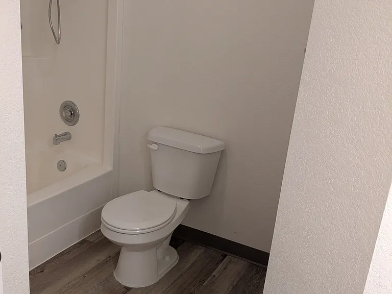 Full bath