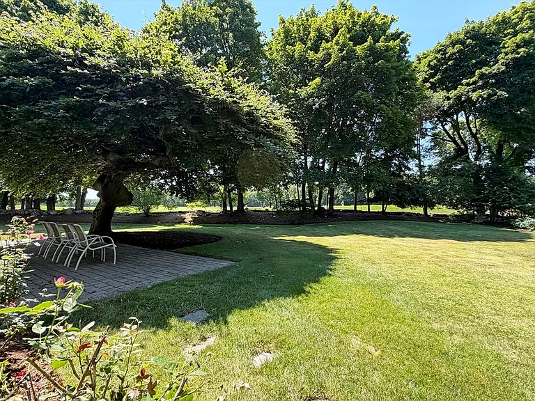 37 Stephen Pl — Photo 38