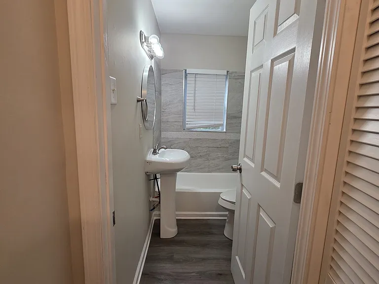 5622 Edith St #5622 — Photo 13