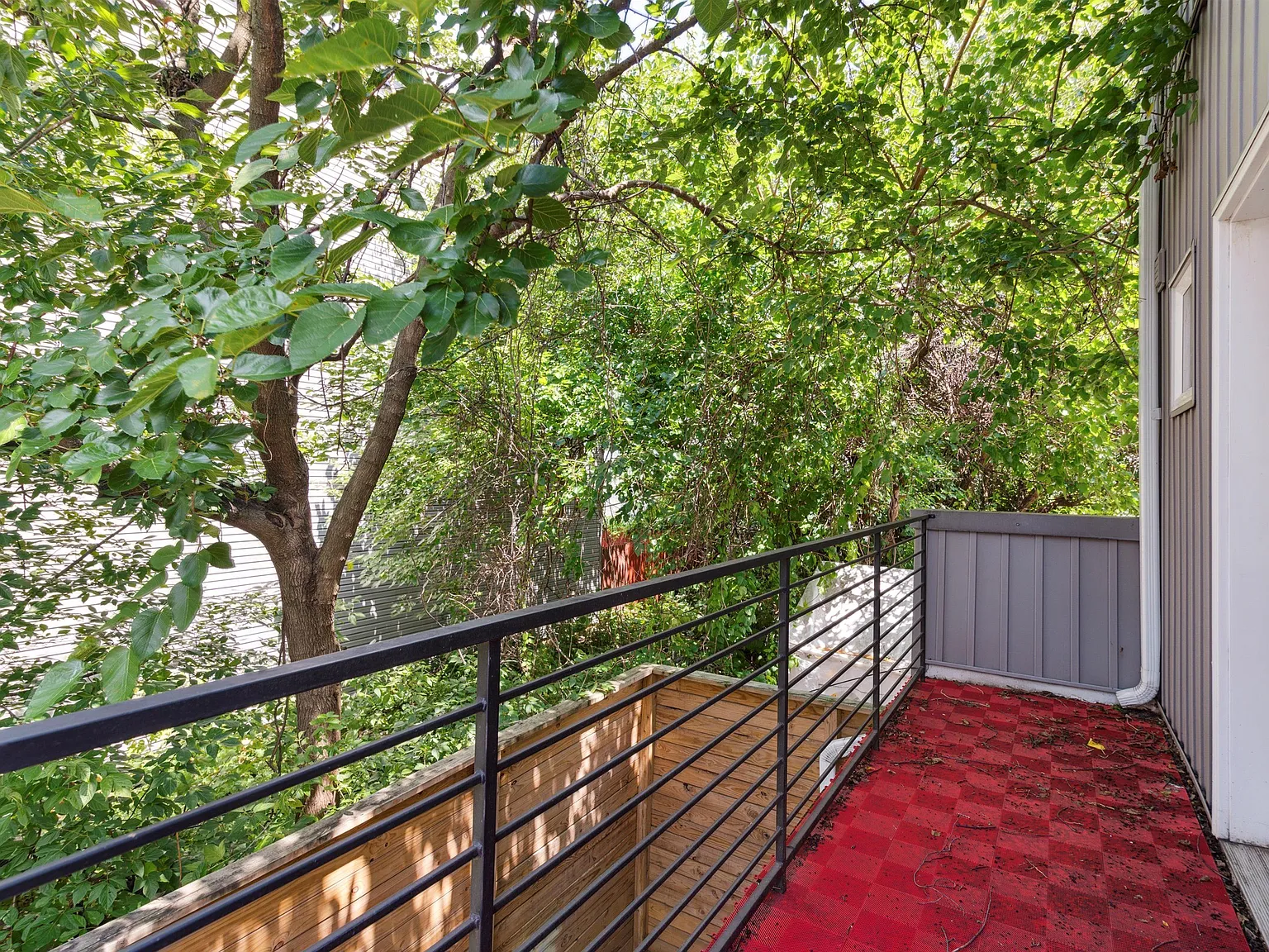 1739 Page St — Photo 4