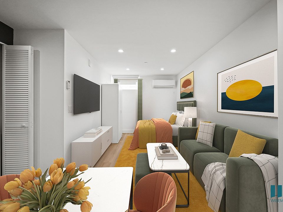 Studio with In-Suite Washer & Dryer