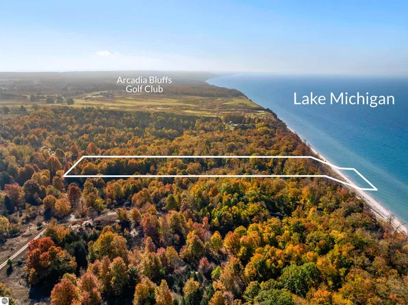 V/l Lake Bluff Dr, Arcadia, MI 49613