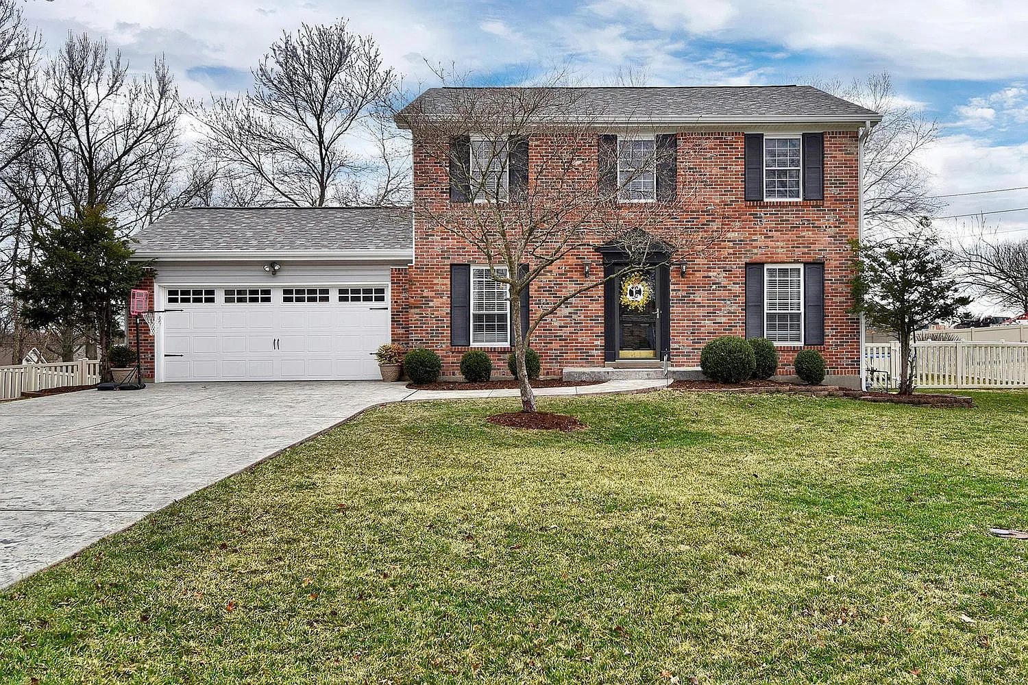 225 Greiner Ct photo 1