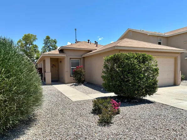 8619 Gunnison Pl NW, Albuquerque, NM 87120