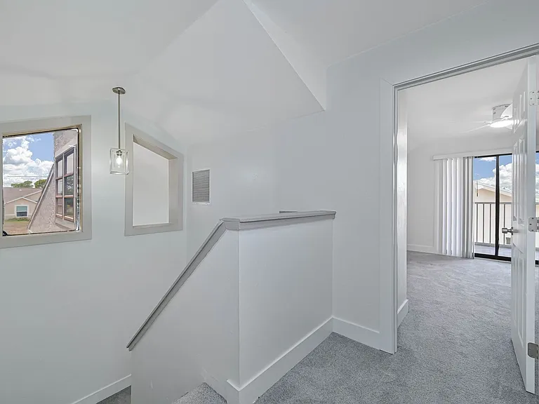 17337 Phlox Dr — Photo 23