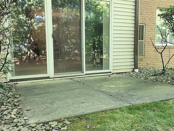 4th image of 7137 Village Dr Unit 713