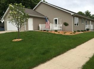 204 SE 8th St, Panora, IA 50216
