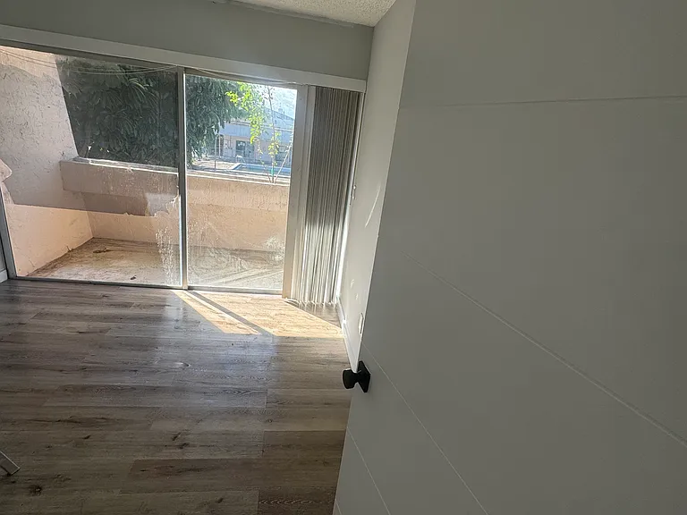 488 NE 18th Ave #205 — Photo 9