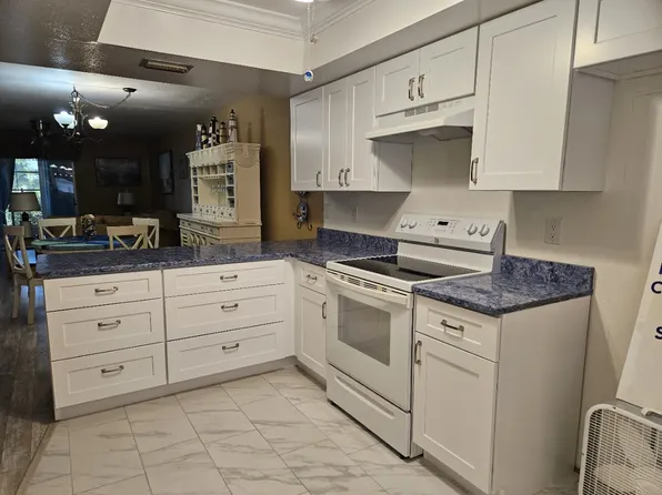 1220 SE 40th St APT 7, Cape Coral, FL 33904