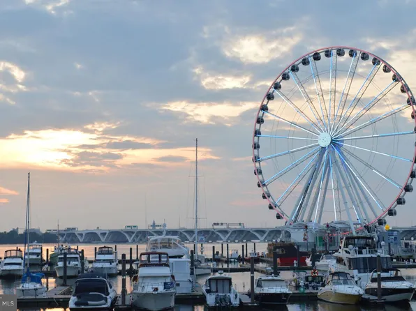 125 Kinsale Pl #1, Oxon Hill, MD 20745