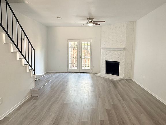 5th image of 228 Samuel Blvd #S-6