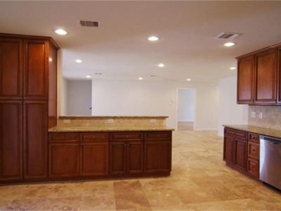 310 Seagrove Ave, Shoreacres, TX, 77571