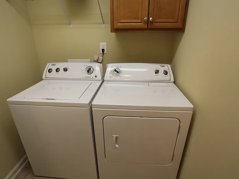 2123 Cobblestone Dr — Photo 12