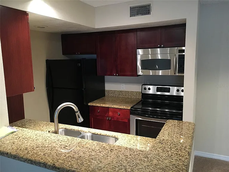 5120 Conroy Rd #516 — Photo 5