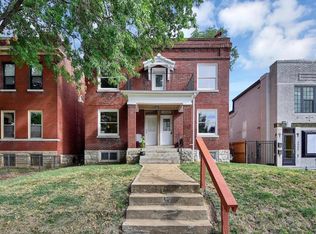 3907 Shaw Blvd, Saint Louis, MO 63110