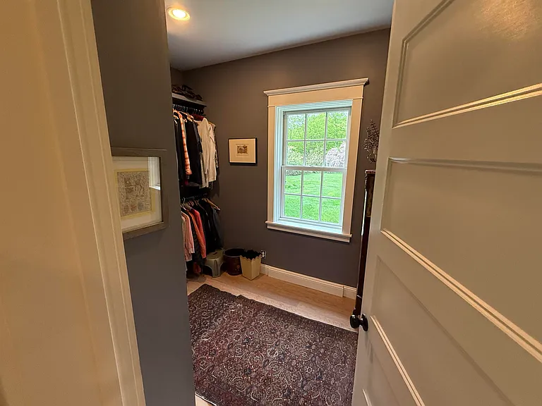 808 S End Rd — Photo 40