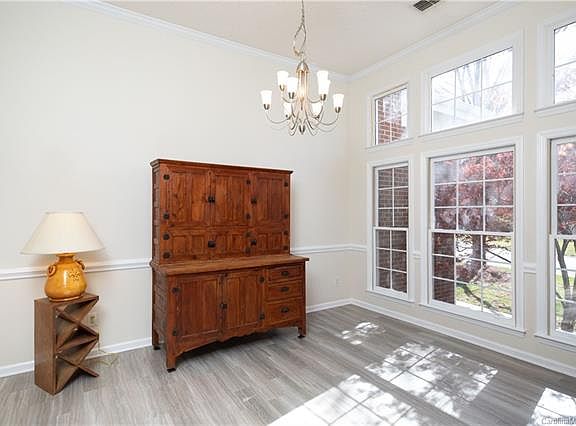 2nd image of 630 Tysons Forest Dr