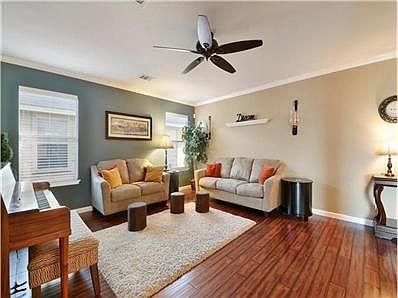 4th image of 101 Karen Hill Pl