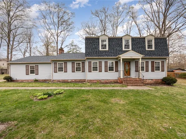 1700 Sandlewood Ct, North Chesterfield, VA 23235