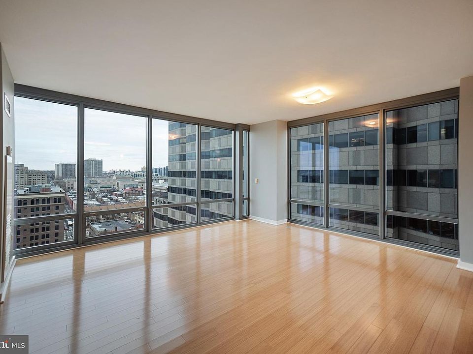 1st image of 2101 Market St Unit 1207