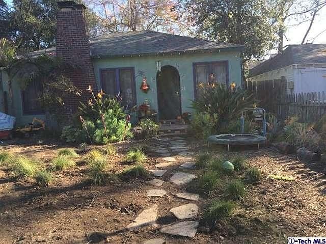 1st image of 1086 N Hudson Ave