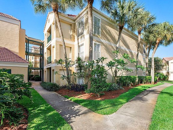 2nd image of 875 Riverside Drive #710