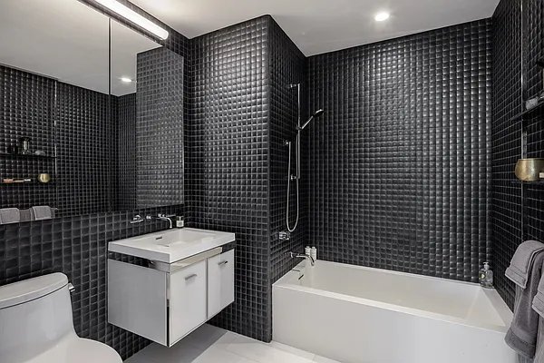 Sold by Extell Marketing Group | media 5