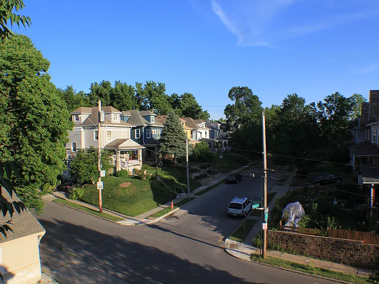 3339 Charlotte St #3 — Photo 11
