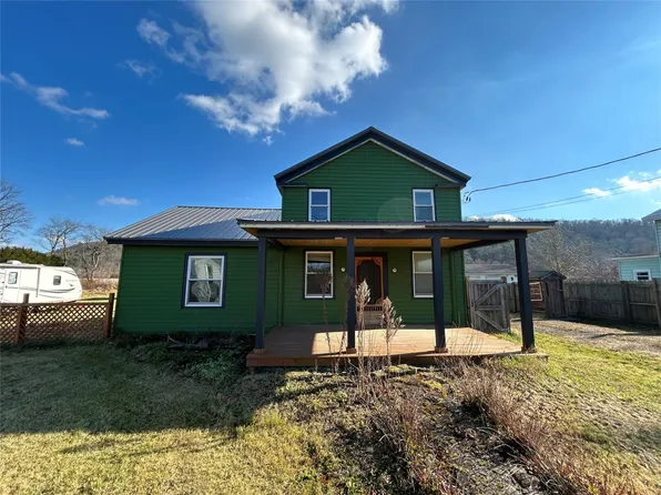 364 W Creek Rd, Owego, NY 13827