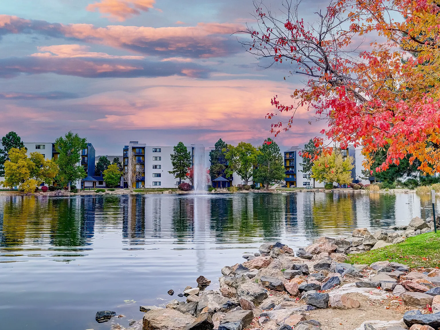 Lakeview Towers at Belmar — Photo 1