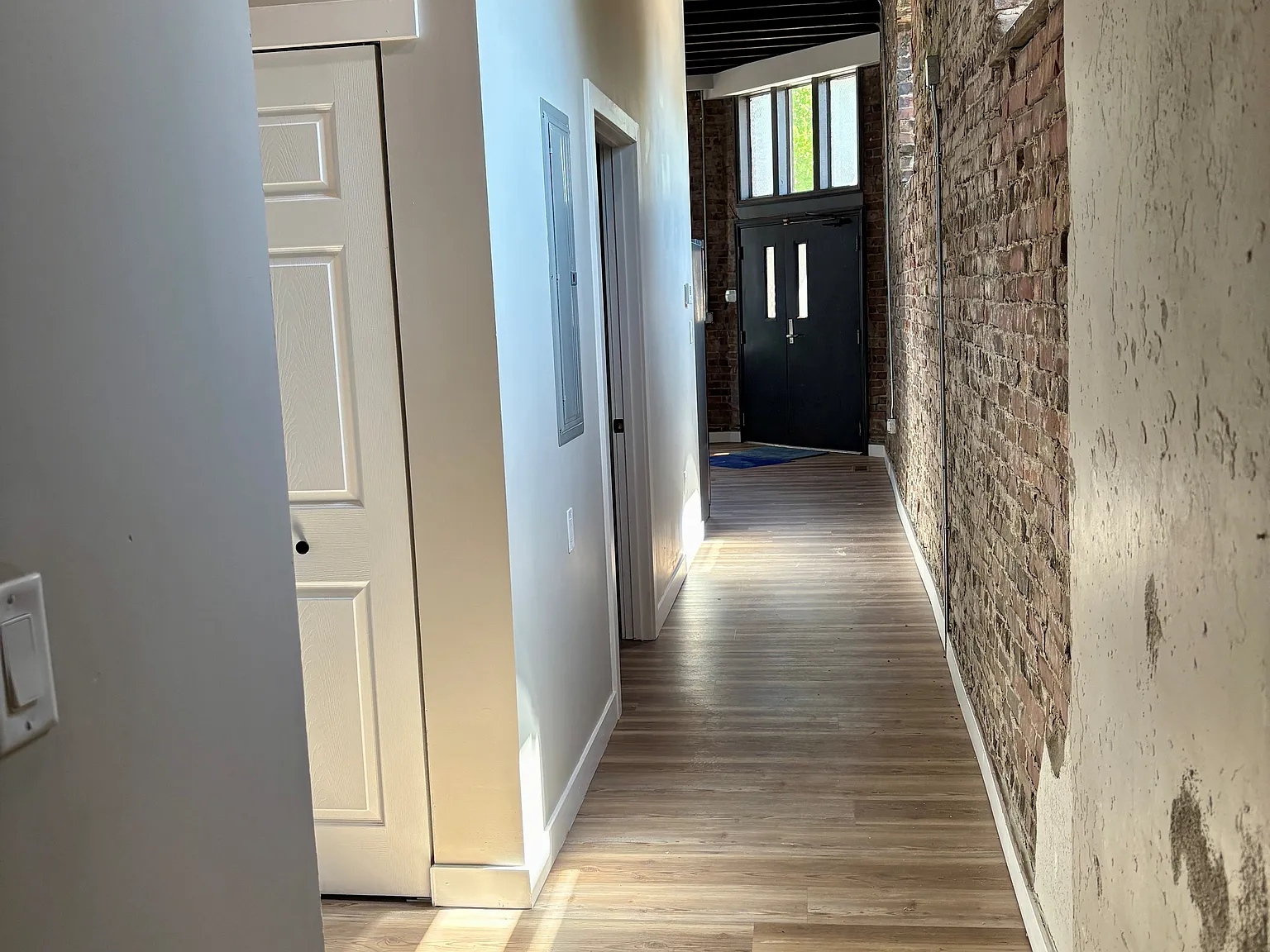 1018 Missouri Ave — Photo 4