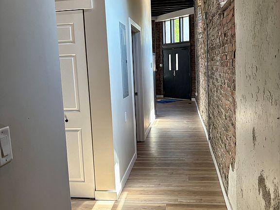 Large unit with beautiful exposed brick