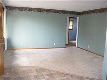 2nd image of 3022 Forest Park Blvd