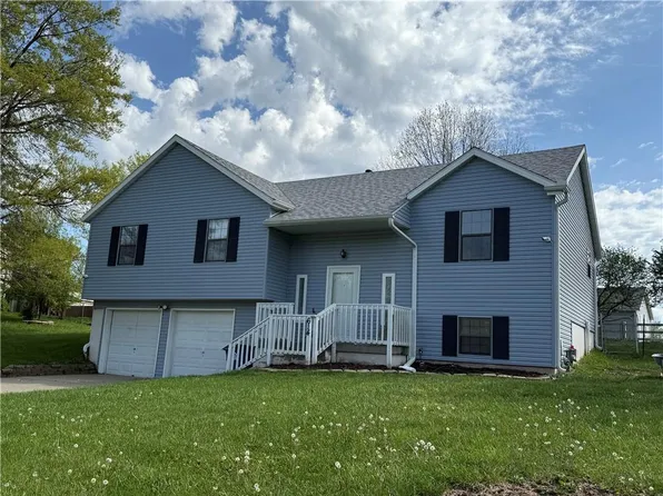 614 SE 145th Rd, Warrensburg, MO 64093