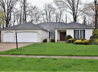 13361 Tradewinds Dr, Strongsville, OH 44136