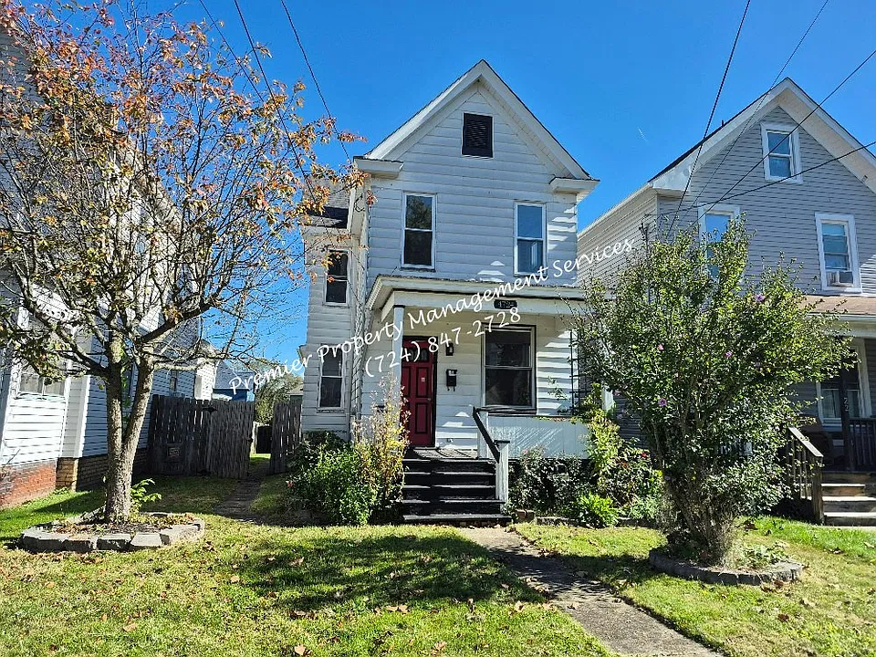 4724 5th Ave