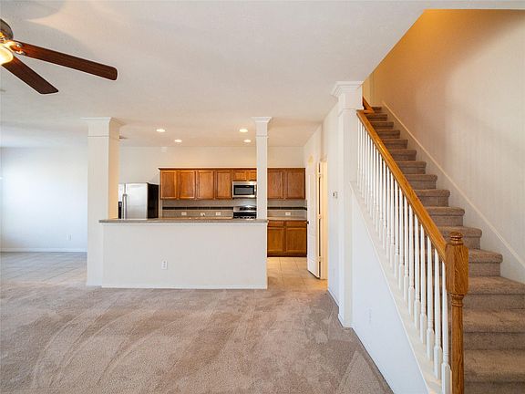 5th image of 5406 Timber Court Holw
