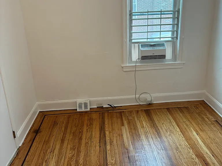 2130 S 5th St #1F — Photo 9