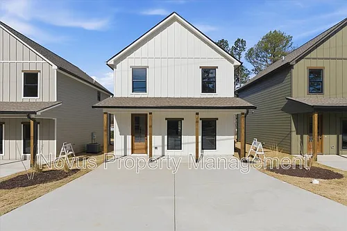 103 Carroll Cir Photo 1