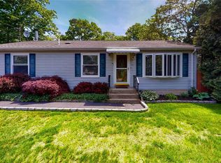 261 N Titmus Dr, Mastic, NY 11950