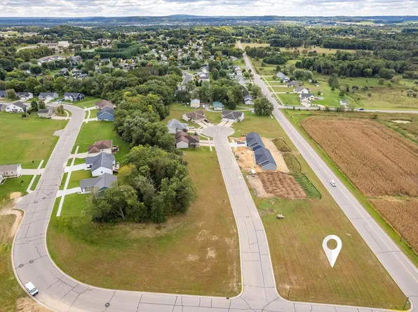 L30 Hay Creek Trl, Reedsburg, WI 53959