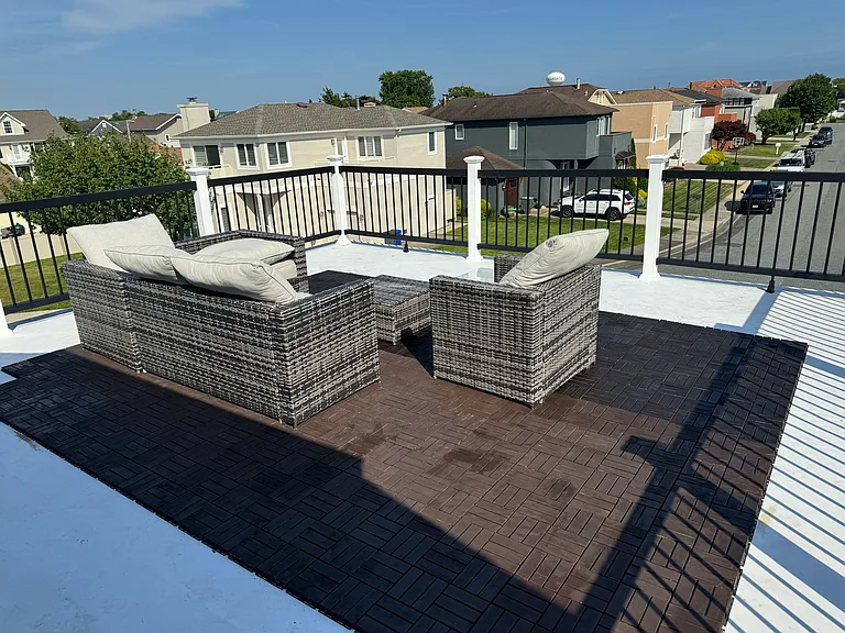 21 Bayside Ct — Photo 28