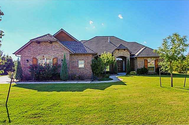 1st image of 7077 Summit Oak Dr