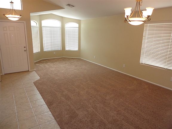 2nd image of 156 W Dexter Way
