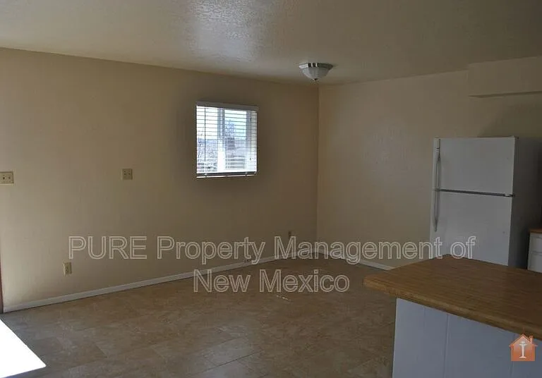 1707 E 23rd St #4 — Photo 3