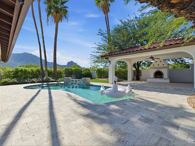 5828 E Cactus Wren Rd — Photo 36