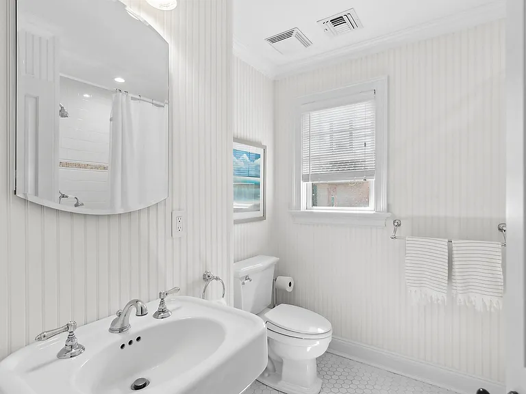 49 Pelletreau St — Photo 19
