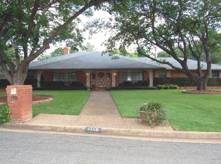 4148 Deep Valley Dr, Dallas, TX 75244