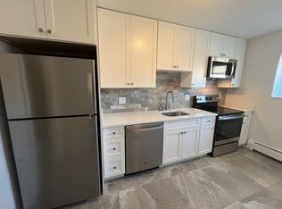 33 Westgate Rd APT 4, Chestnut Hill, MA 02467